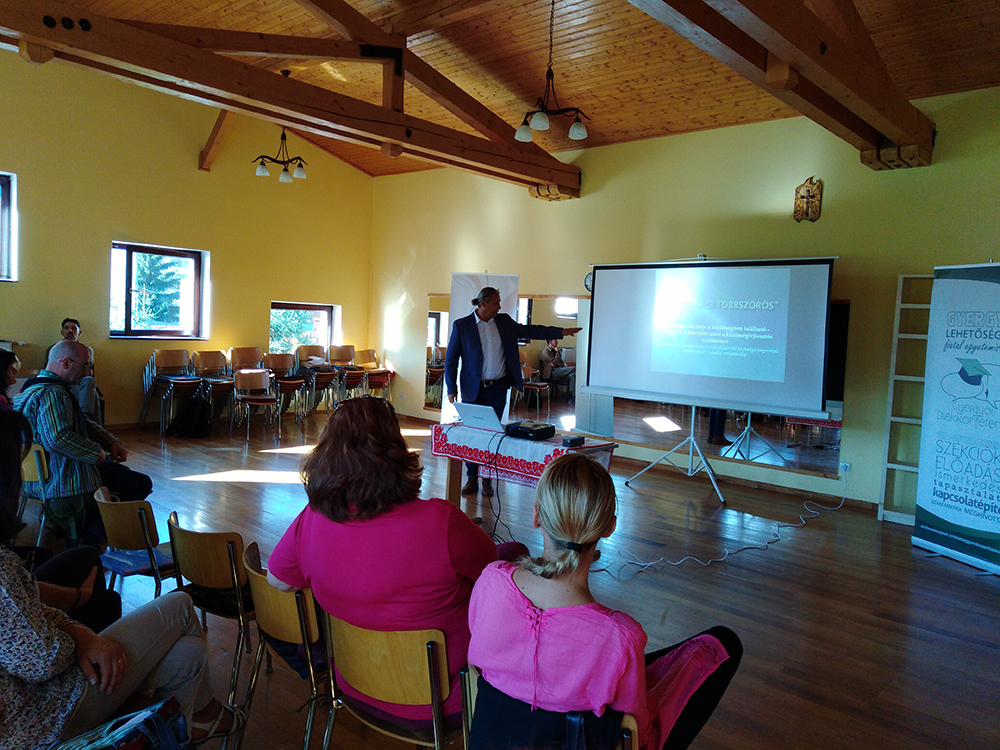 Ismerkedés, tanulás: Diákkonferencia negyedszerre